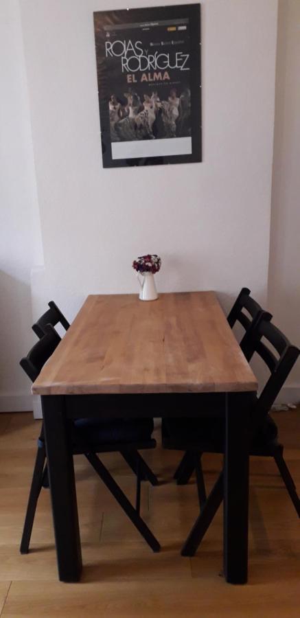 Appartement Cosy Au Coeur Du Centre Historique. Arles Eksteriør bilde
